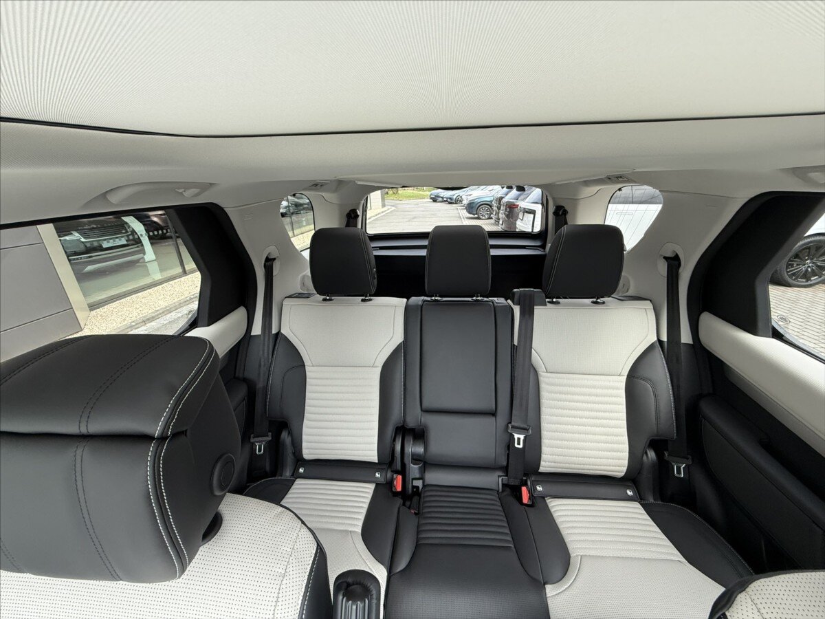 Land Rover Discovery SUV / Terénní 3,0 l 257 kw