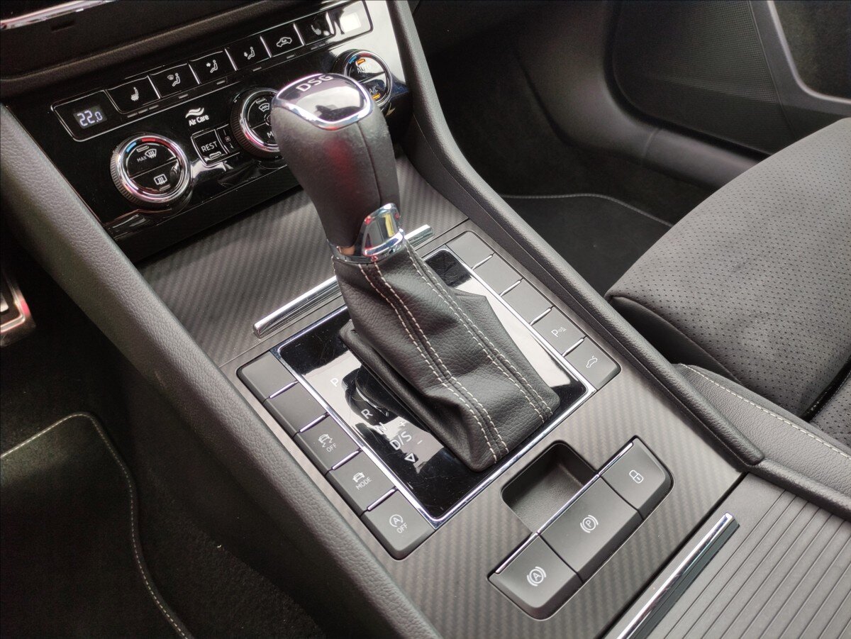 Škoda Superb Kombi 2,0 l 140 kw