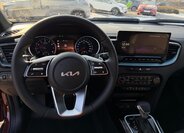 KIA XCeed CUV / Crossover 1,6 l 110 kw