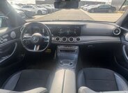 Mercedes-Benz Třídy E Sedan / Limuzína 2,0 l 143 kw