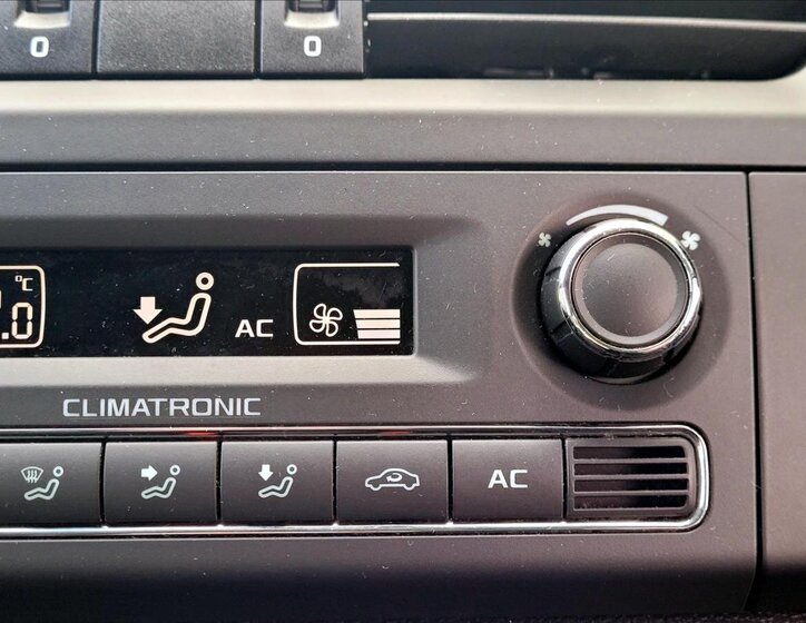 Škoda Roomster MPV 1,2 l 63 kw