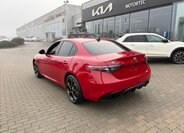 Alfa Romeo Giulia 5
