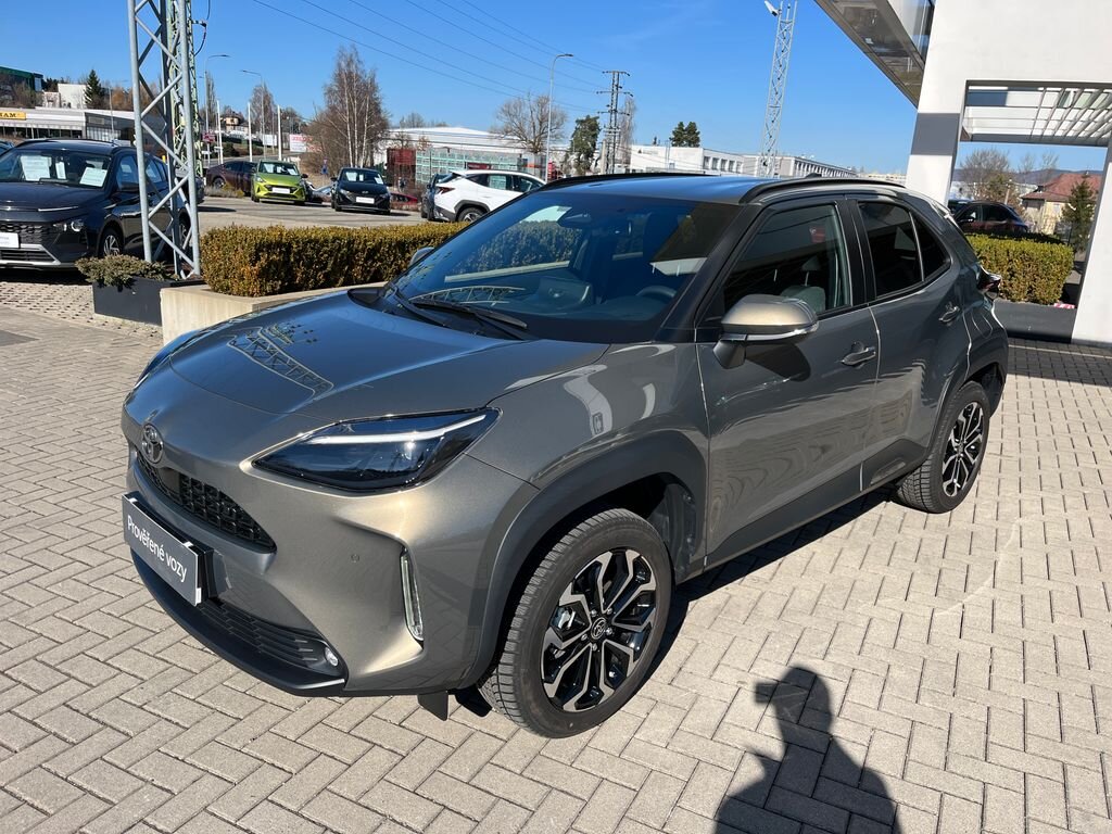 Toyota Yaris Cross SUV / Terénní 1,5 l 68 kw