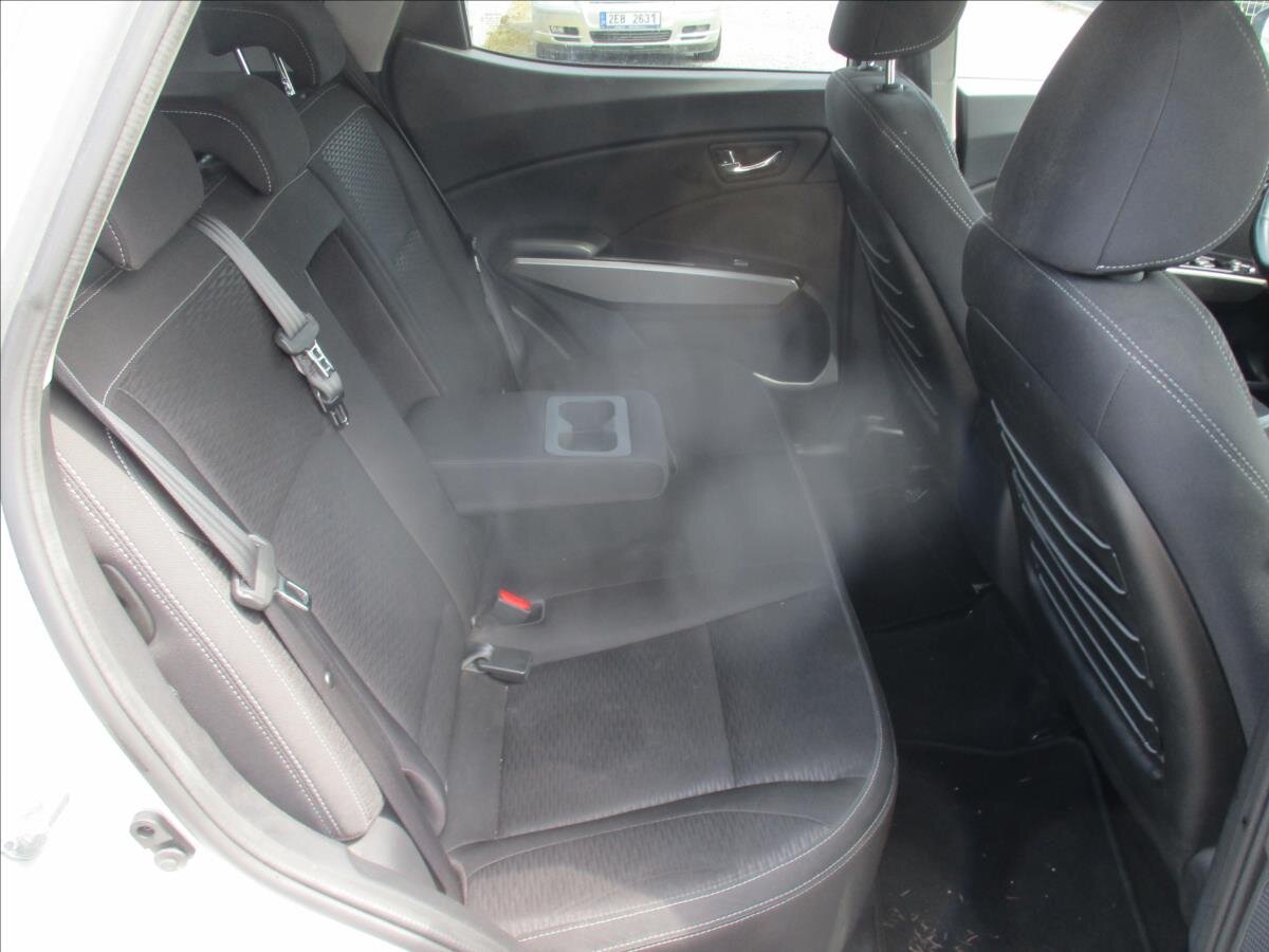 SsangYong Tivoli Hatchback 1,6 l 85 kw