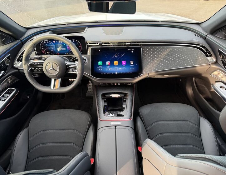 Mercedes-Benz Třídy E Sedan / Limuzína 2,0 l 145 kw