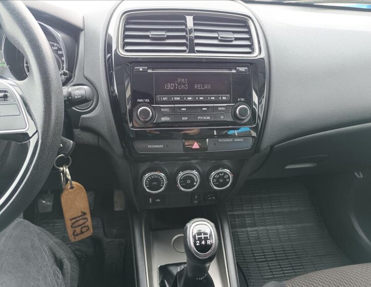 Mitsubishi ASX SUV 1,6 l 86 kw