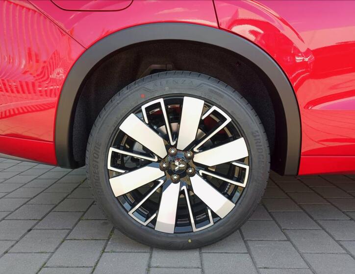 Mitsubishi Outlander 15