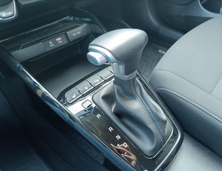 KIA Rio Hatchback 1,4 l 73 kw