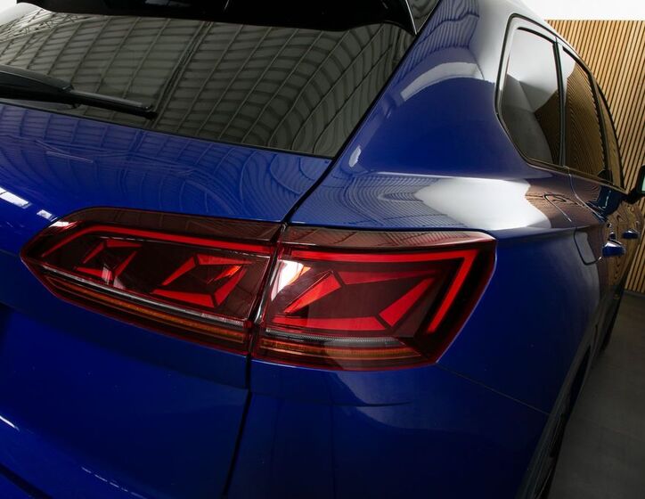 Volkswagen Touareg 9