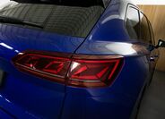 Volkswagen Touareg 9