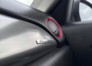 Suzuki Vitara SUV / Terénní 1,4 l 103 kw