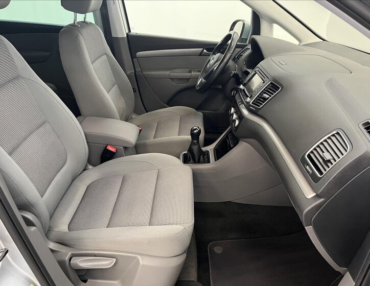 Volkswagen Sharan MPV 2,0 l 130 kw