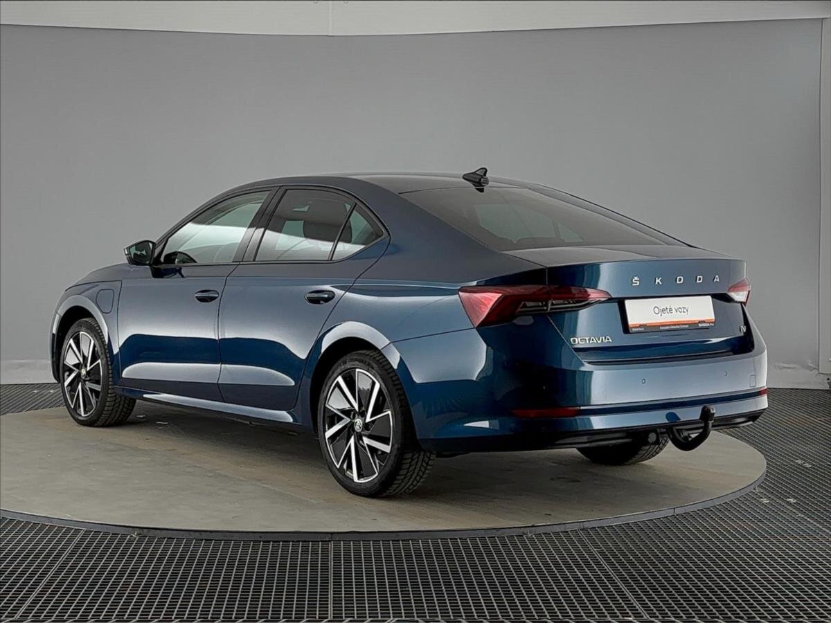 Škoda Octavia Liftback 1,4 l 150 kw