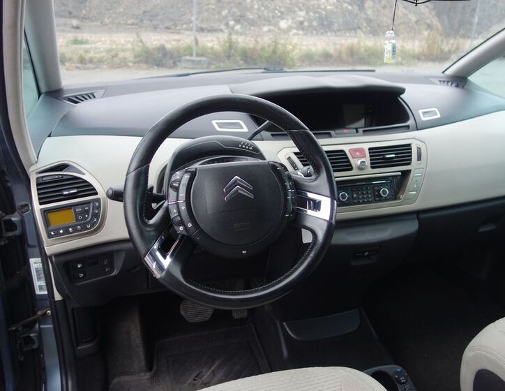 Citroën Grand C4 Picasso 31