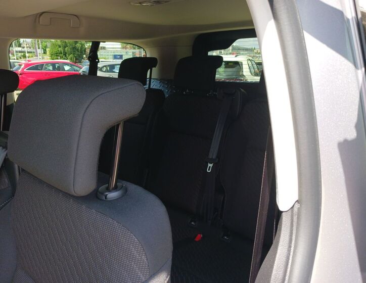 Toyota ProAce Verso 12