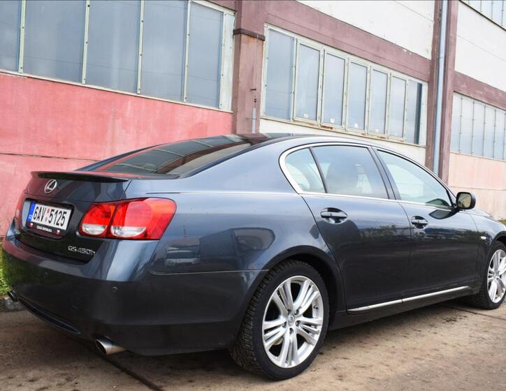 Lexus GS 450h 6