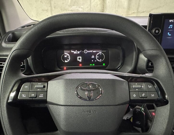 Toyota ProAce City Verso 13