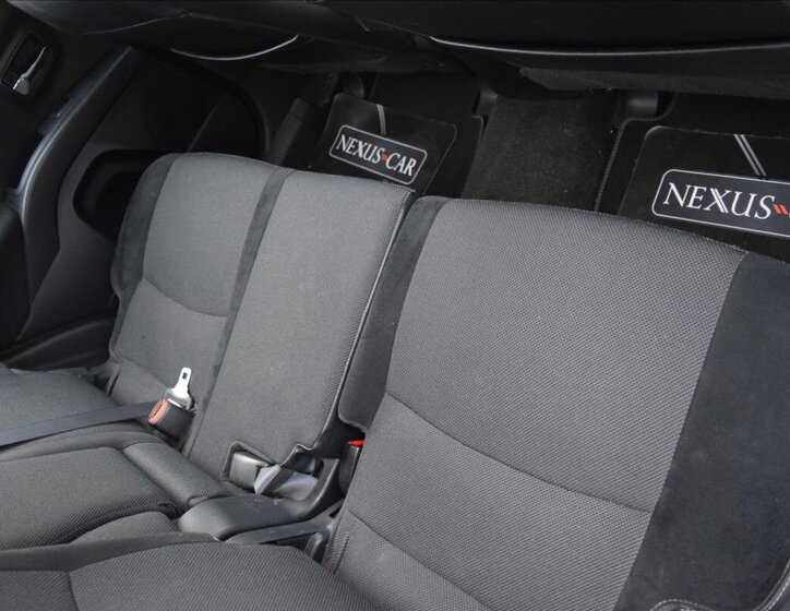 Citroën C-Crosser 20