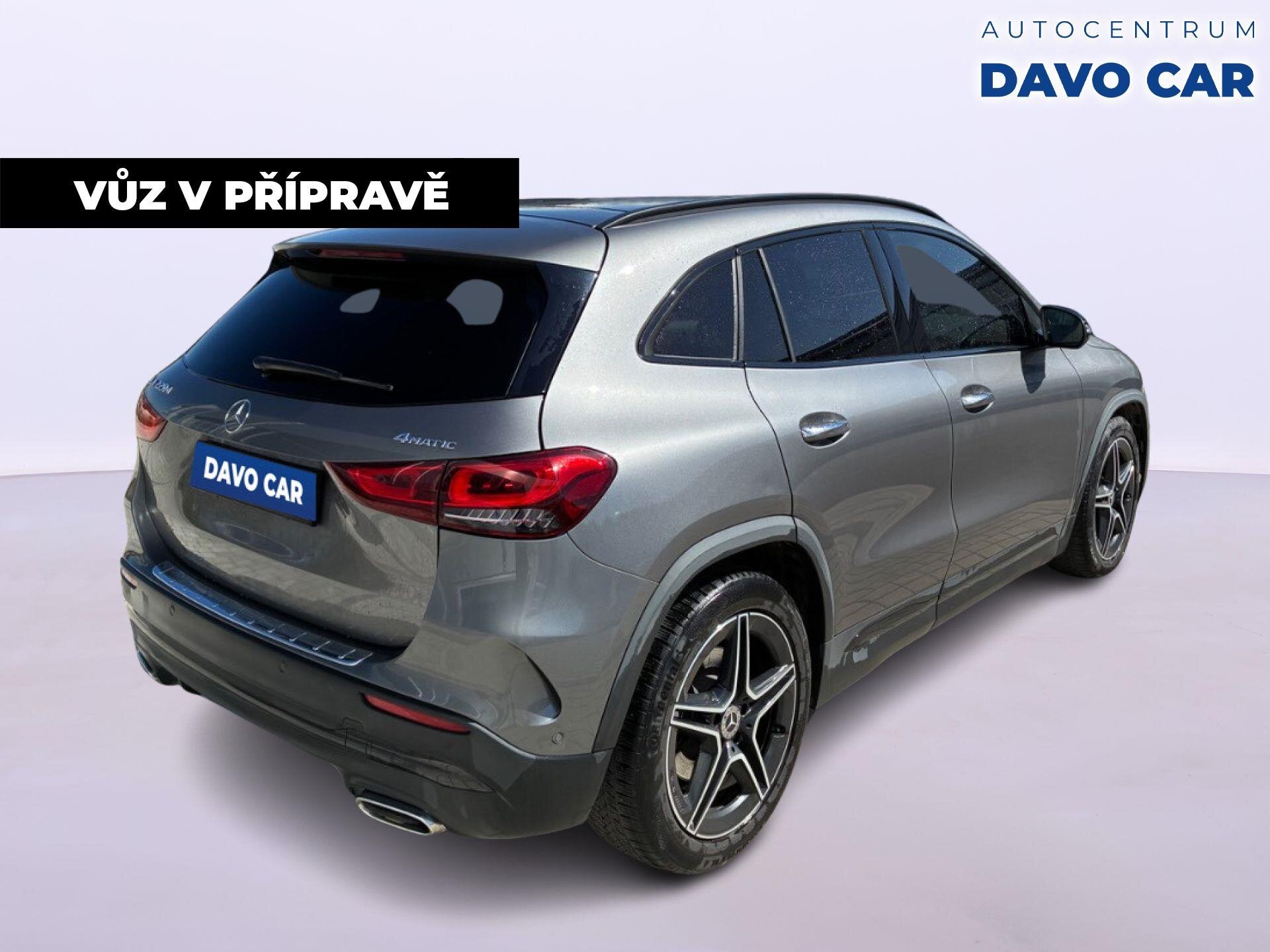 Mercedes-Benz GLA SUV / Terénní 2,0 l 140 kw