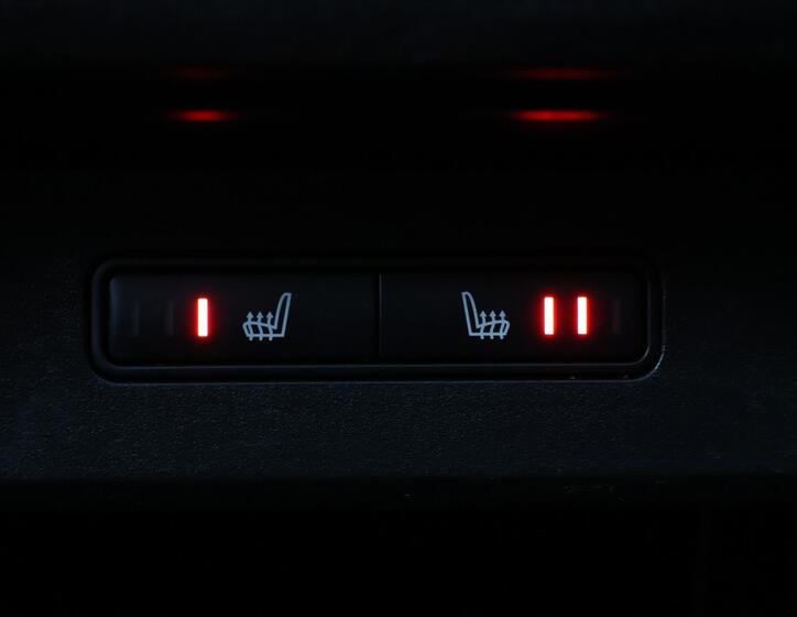 Land Rover Discovery 30