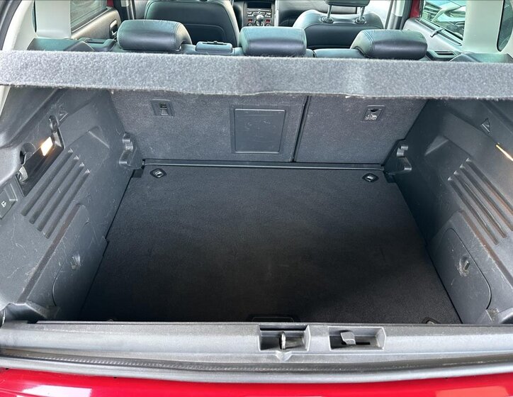 Peugeot 3008 MPV 1,6 l 115 kw