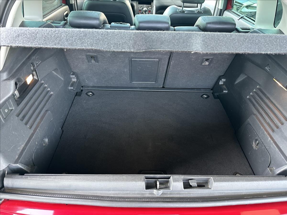 Peugeot 3008 MPV 1,6 l 115 kw