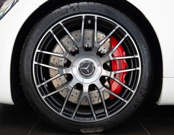 Mercedes-Benz AMG GT 19