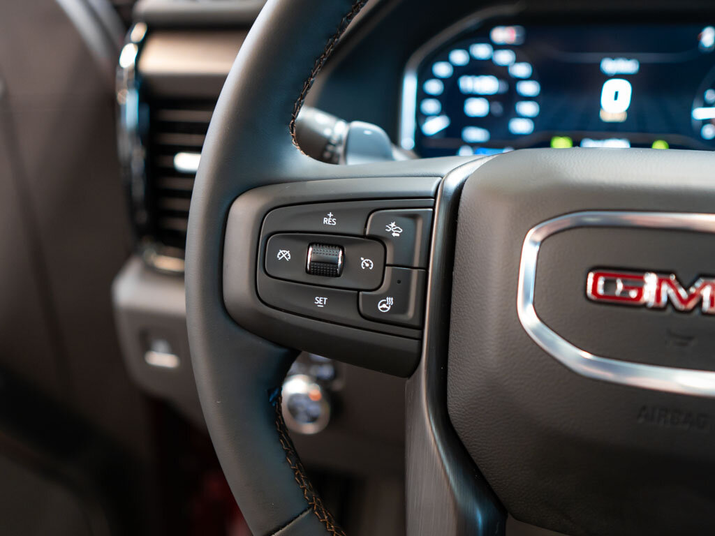 GMC Sierra Pick-up 6,2 l 313 kw