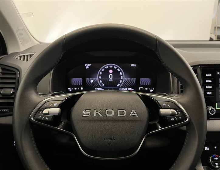 Škoda Karoq SUV 1,5 l 110 kw