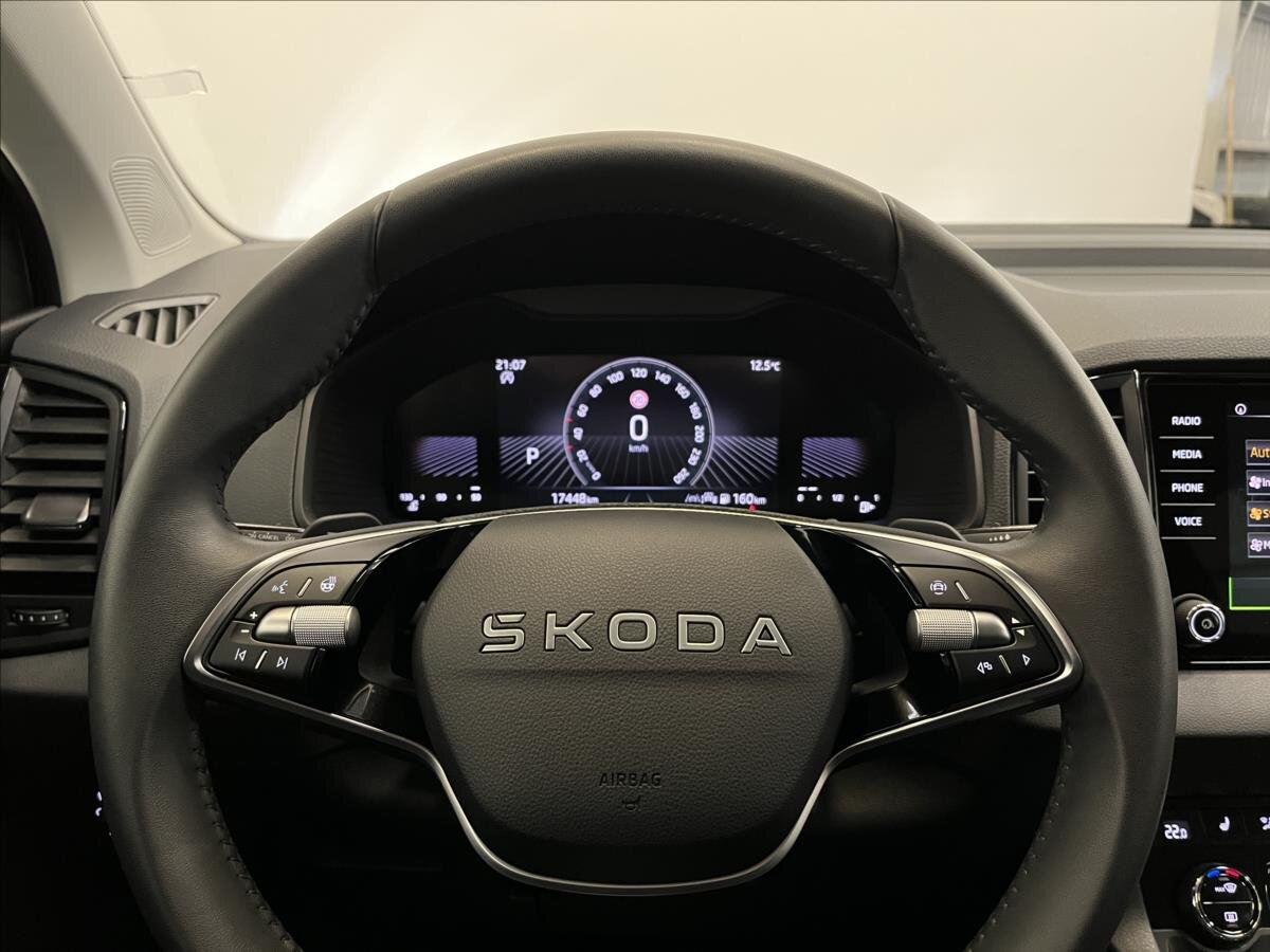 Škoda Karoq SUV 1,5 l 110 kw