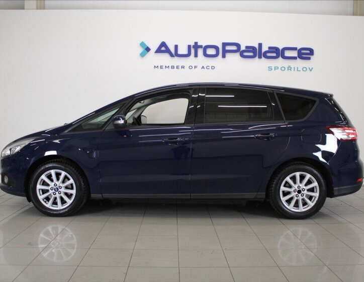 Ford S-MAX MPV 1,5 l 121 kw
