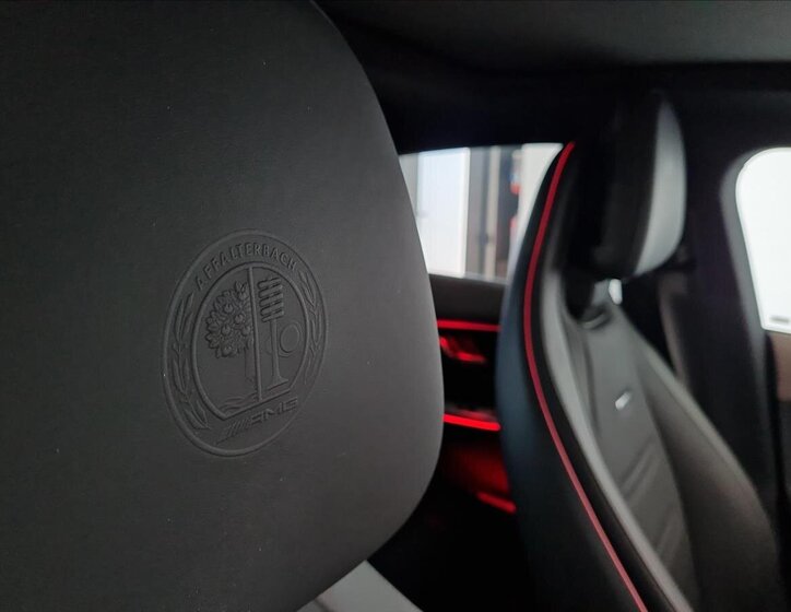 Mercedes-Benz EQE 16