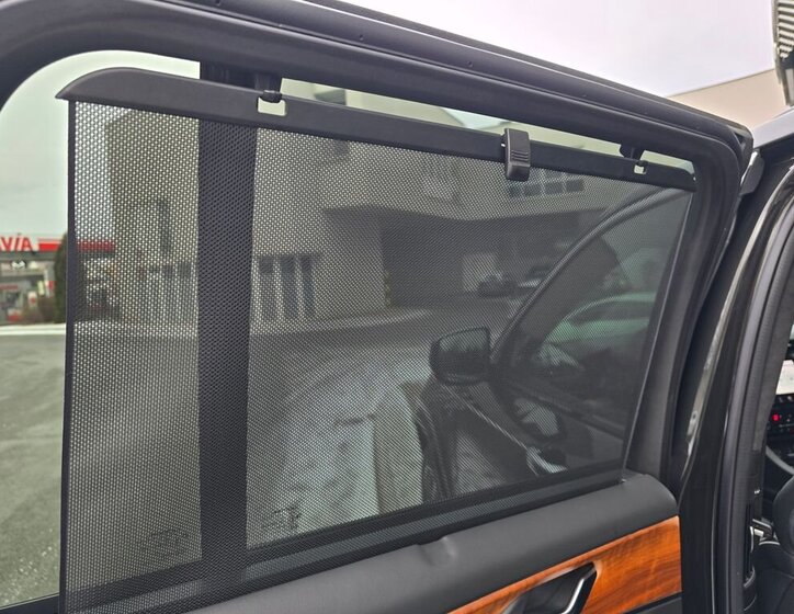 Jeep Grand Cherokee 32