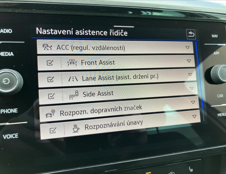 Volkswagen Passat Kombi 2,0 l 90 kw