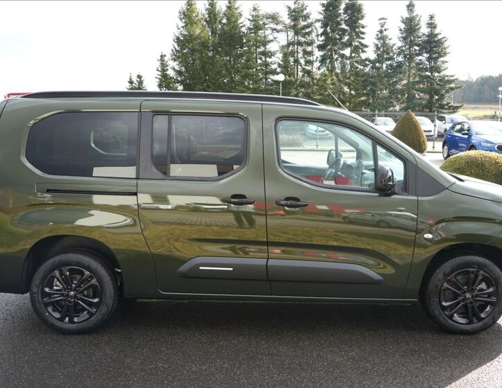 Citroën Berlingo MPV 1,5 l 96 kw