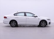 Volkswagen Bora Sedan 0,0 100 kw