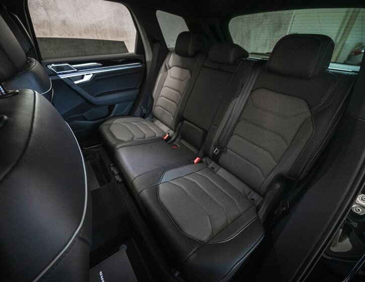 Volkswagen Touareg SUV / Terénní 3,0 l 210 kw