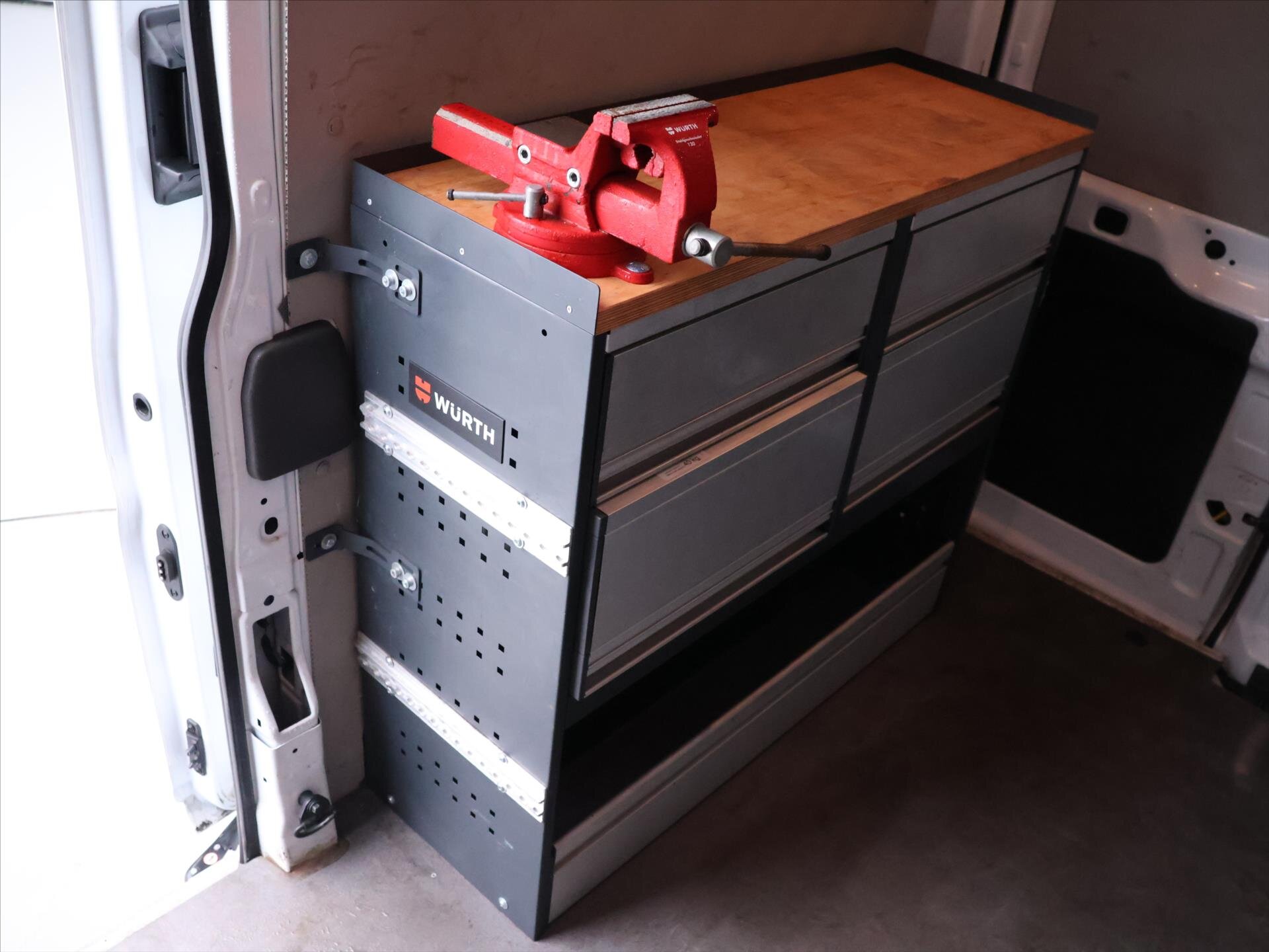 Ford Transit Ostatní 2,0 l 96 kw