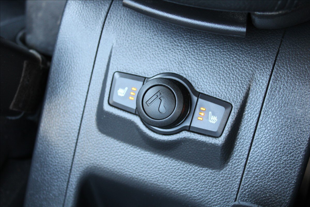 Opel Antara SUV / Terénní 2,0 l 110 kw