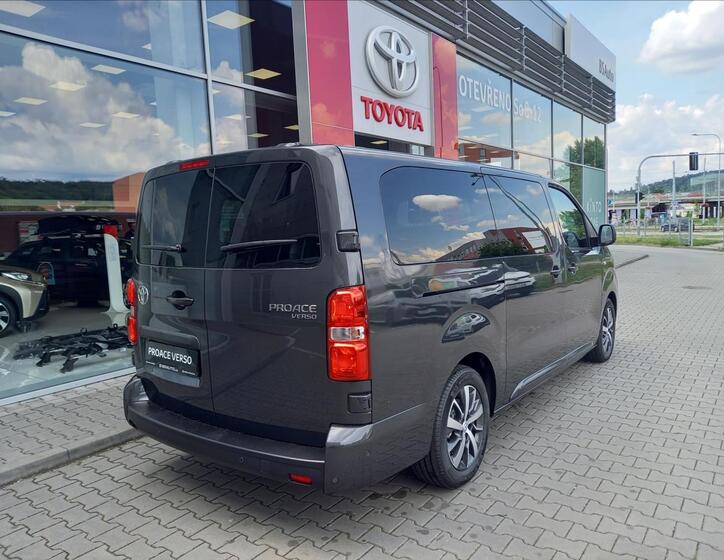 Toyota ProAce Verso 4