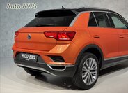 Volkswagen T-Roc 11