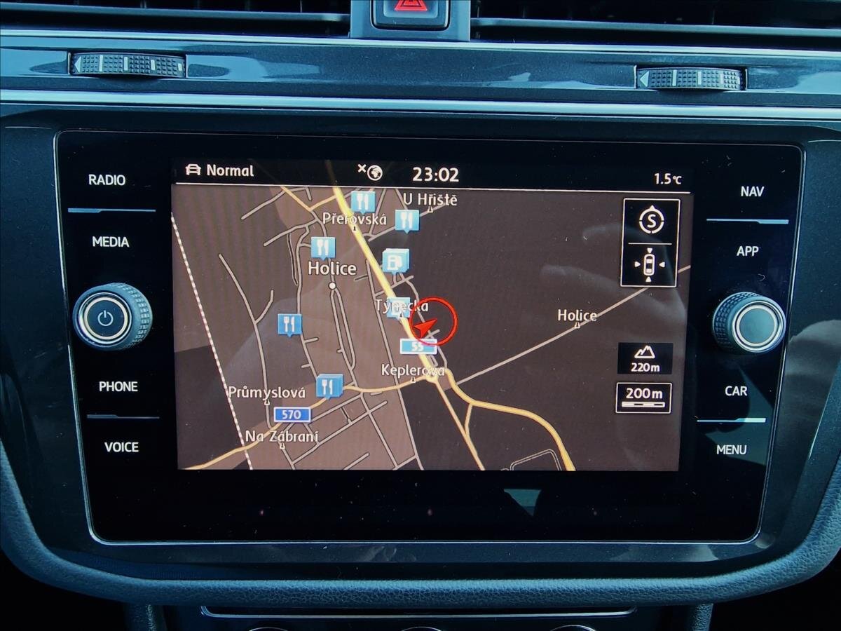 Volkswagen Tiguan SUV 2,0 l 110 kw