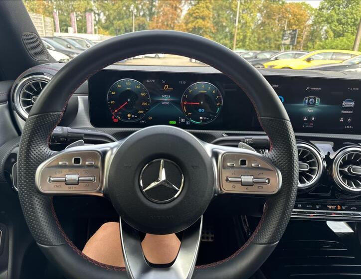 Mercedes-Benz CLA 11