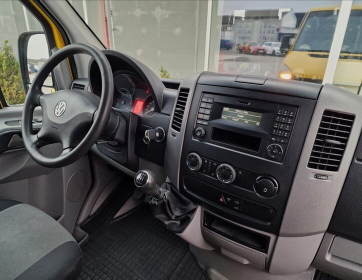 Volkswagen Crafter Skříň 2,0 l 100 kw