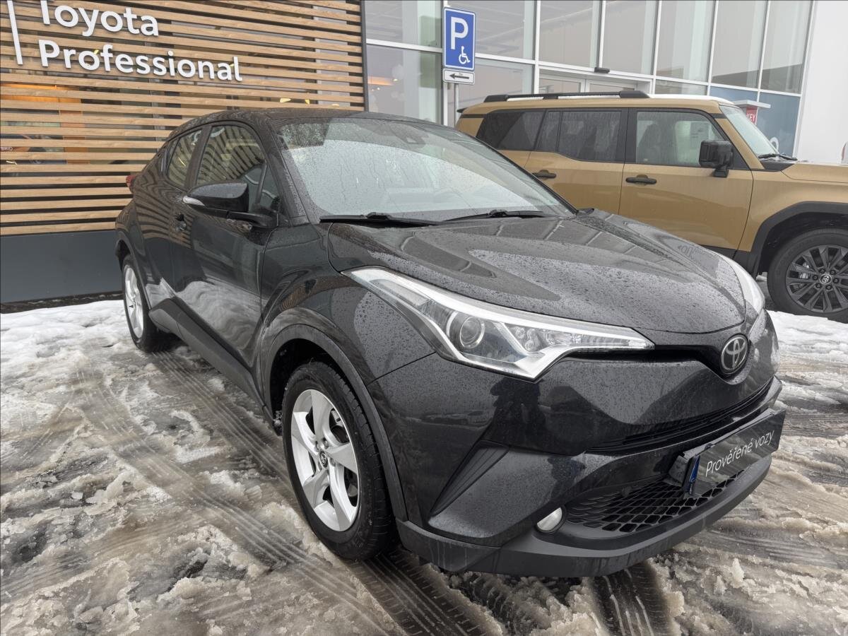 Toyota C-HR Hatchback 1,2 l 85 kw