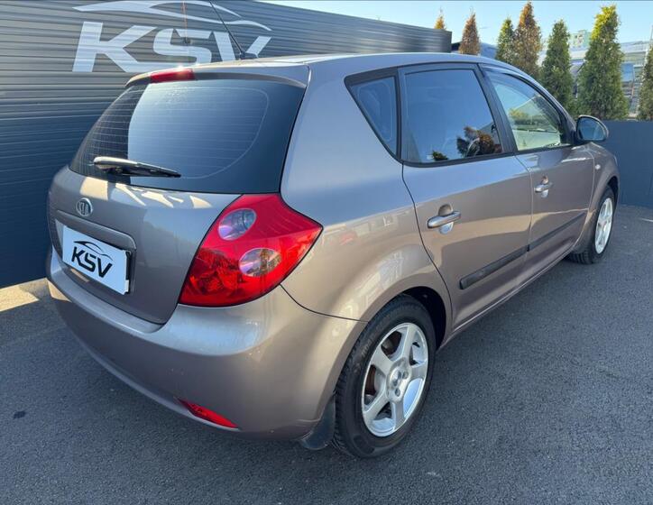 KIA Ceed 7