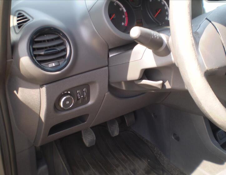 Opel Corsa 9