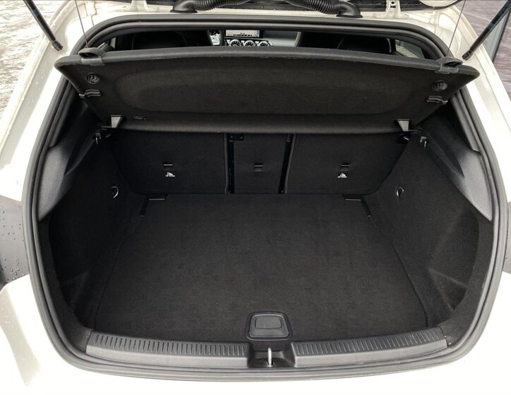 Mercedes-Benz Třídy A Hatchback 2,0 l 310 kw