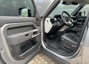 Land Rover Defender SUV / Terénní 3,0 l 221 kw