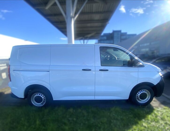 Volkswagen Transporter Skříň 2,0 l 110 kw